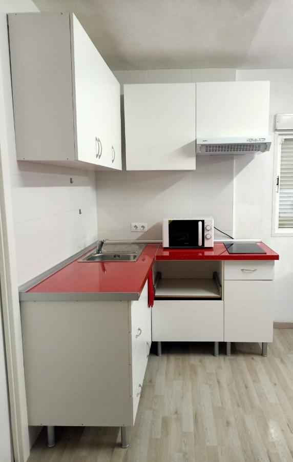 Estudio Frente A Estacion Maria Zambrano Malaga Zewnętrze zdjęcie